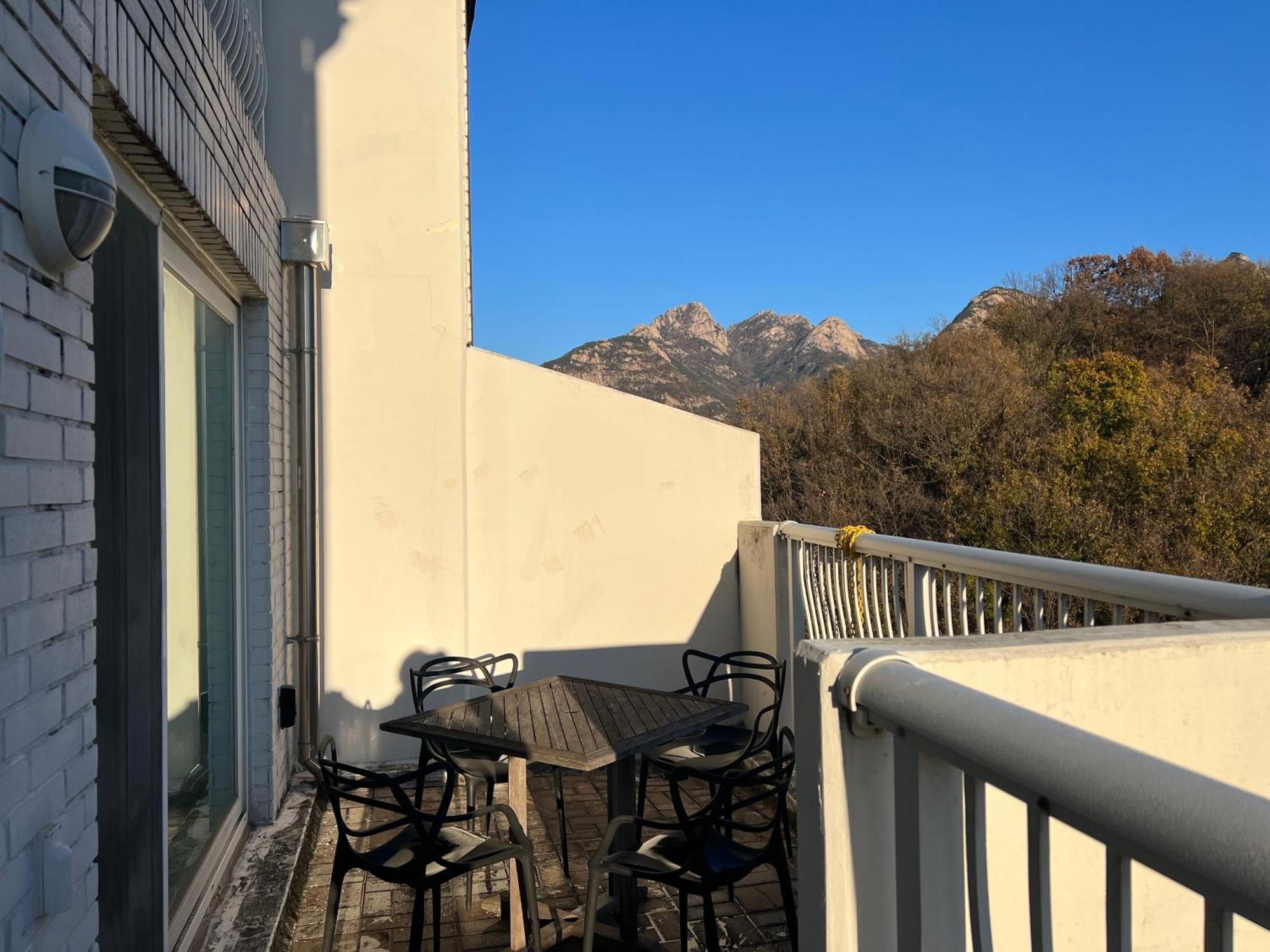 Bukhan Mountain Penthouse Guest house